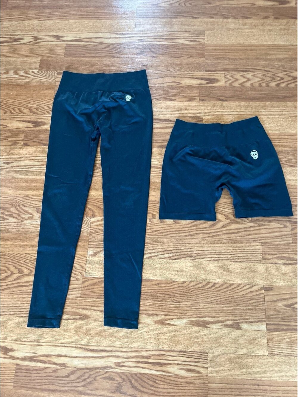 Gym reapers leggings and shorts. Size Medium.